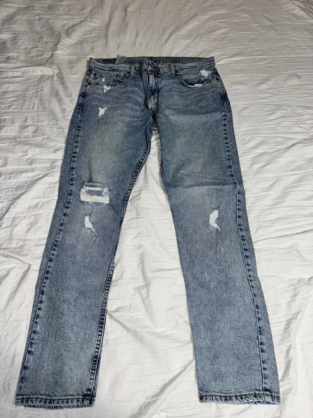 Levis 512